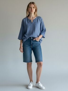 Embroidered Scoop Neck Tunic Top - Dusty Blue